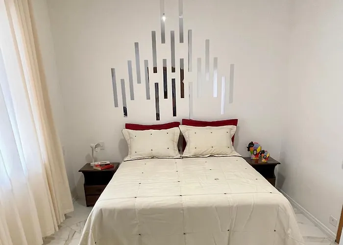 Sergio Gomes A Casa Que Hospeda