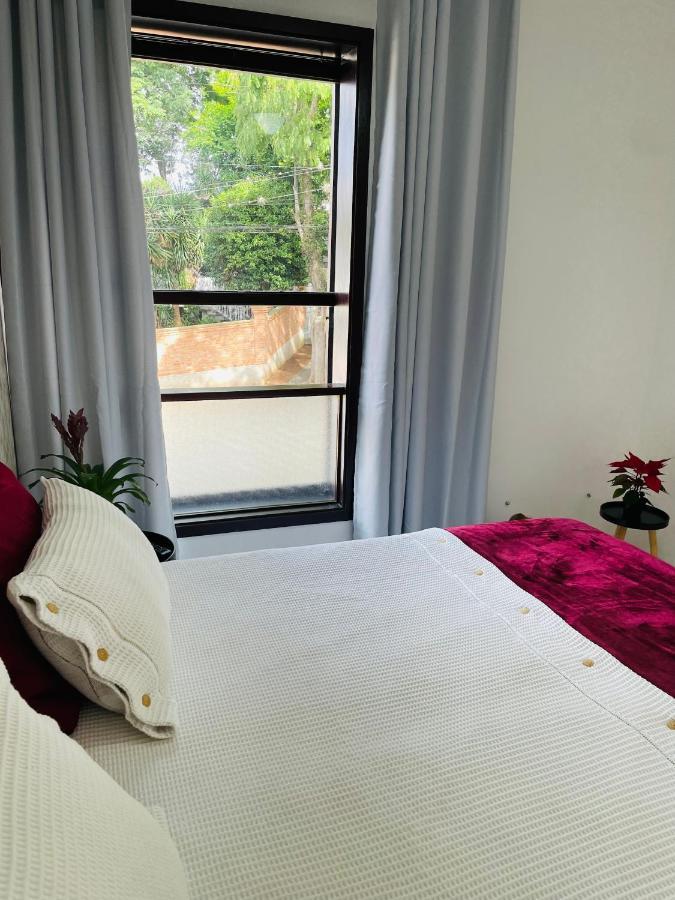 Homestay Sergio Gomes A Casa Que Hospeda