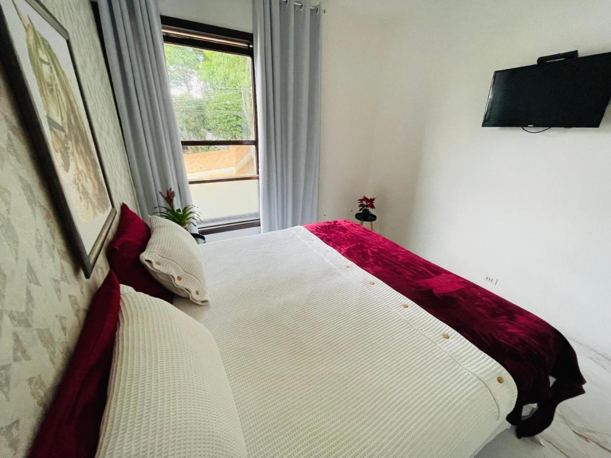 Sergio Gomes A Casa Que Hospeda Homestay Sao Paulo